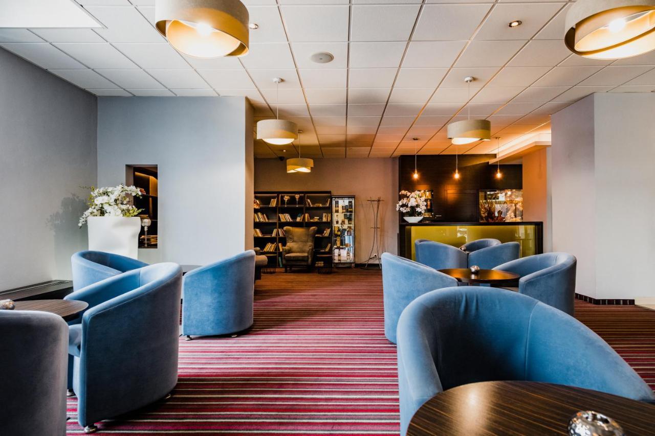 טאבור Hotel Palcat מראה חיצוני תמונה