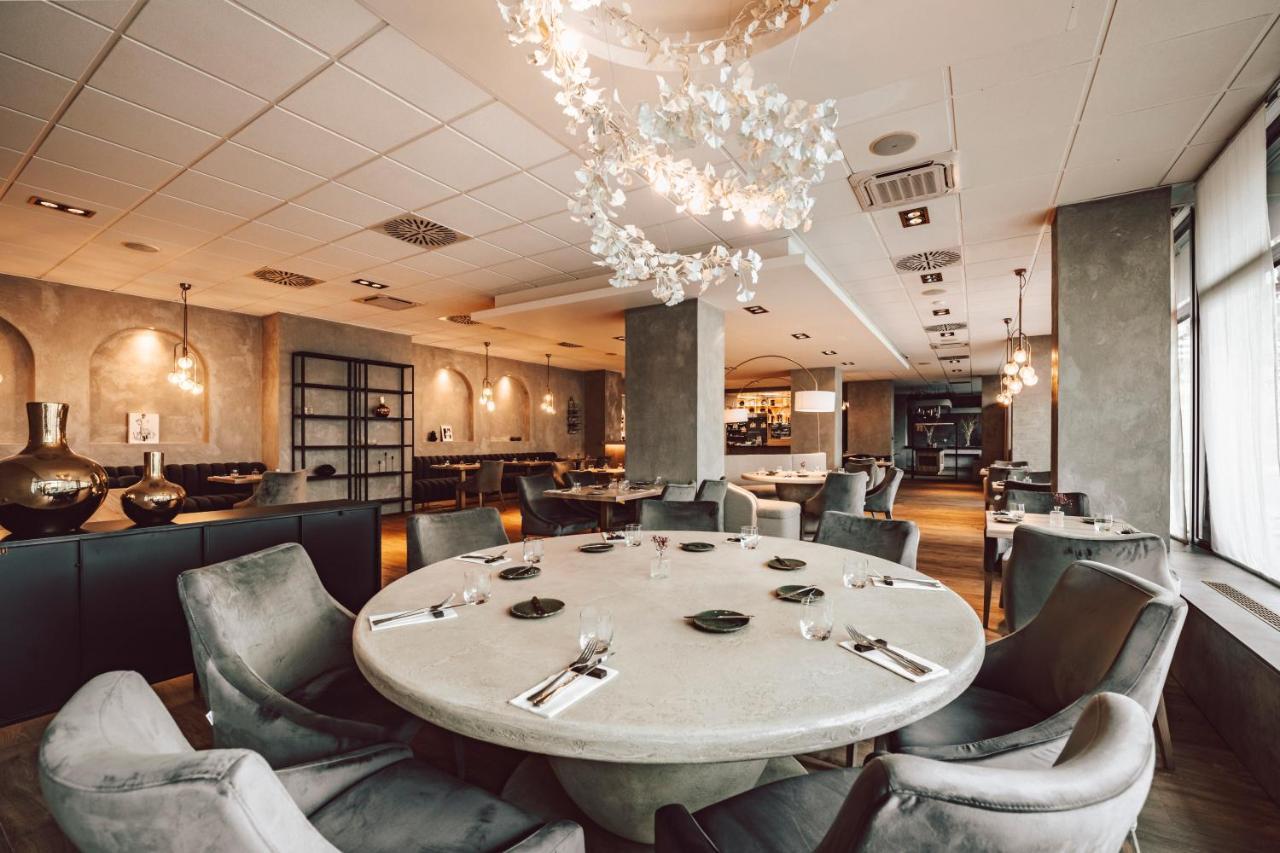 טאבור Hotel Palcat מראה חיצוני תמונה